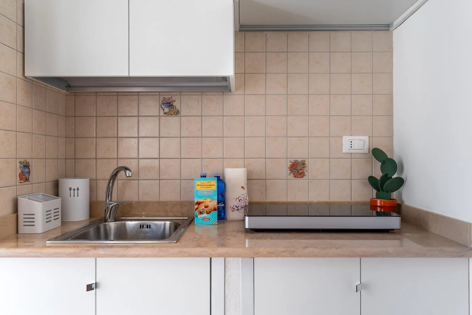 Ierone Apartment With Balcony By Wonderful Italy 锡拉库扎